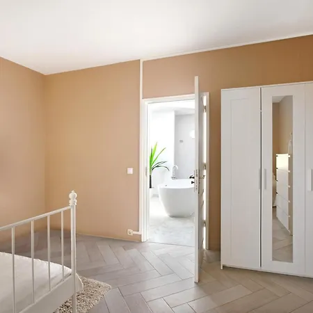 Saint Maxime Costa Adeje